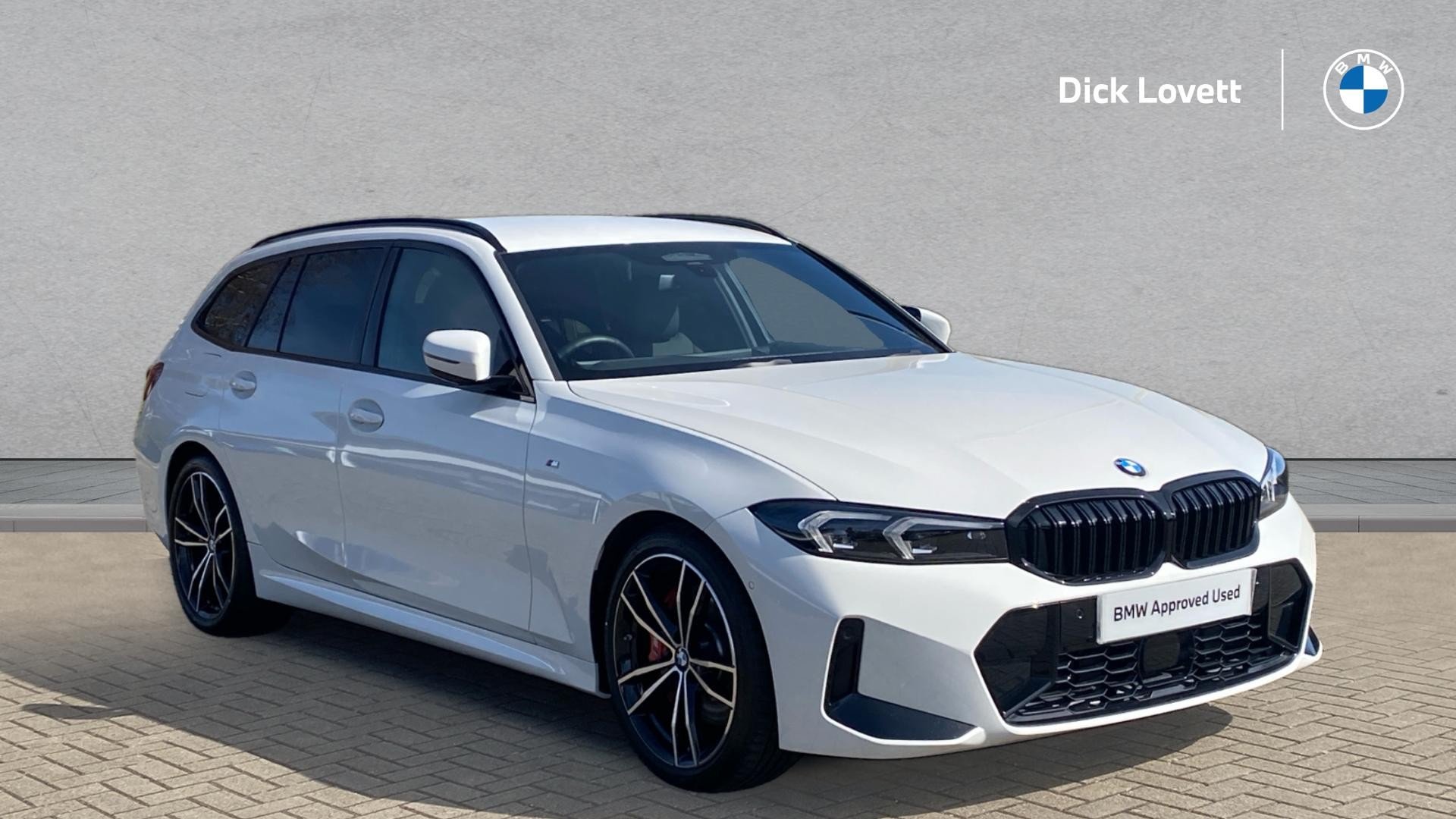 Main listing image - BMW 3 Series Touring