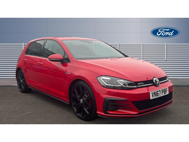 Main listing image - Volkswagen Golf