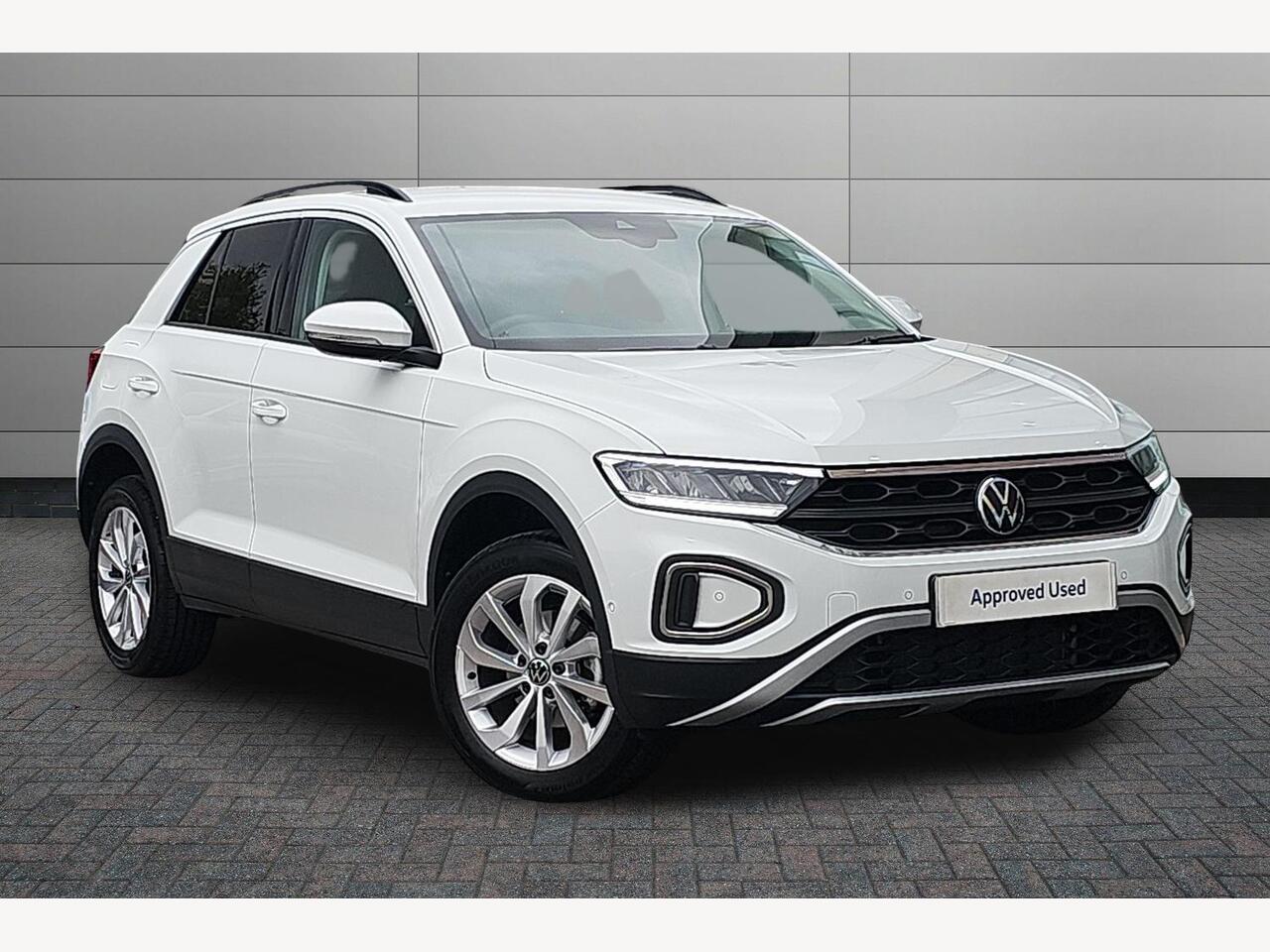 Main listing image - Volkswagen T-Roc