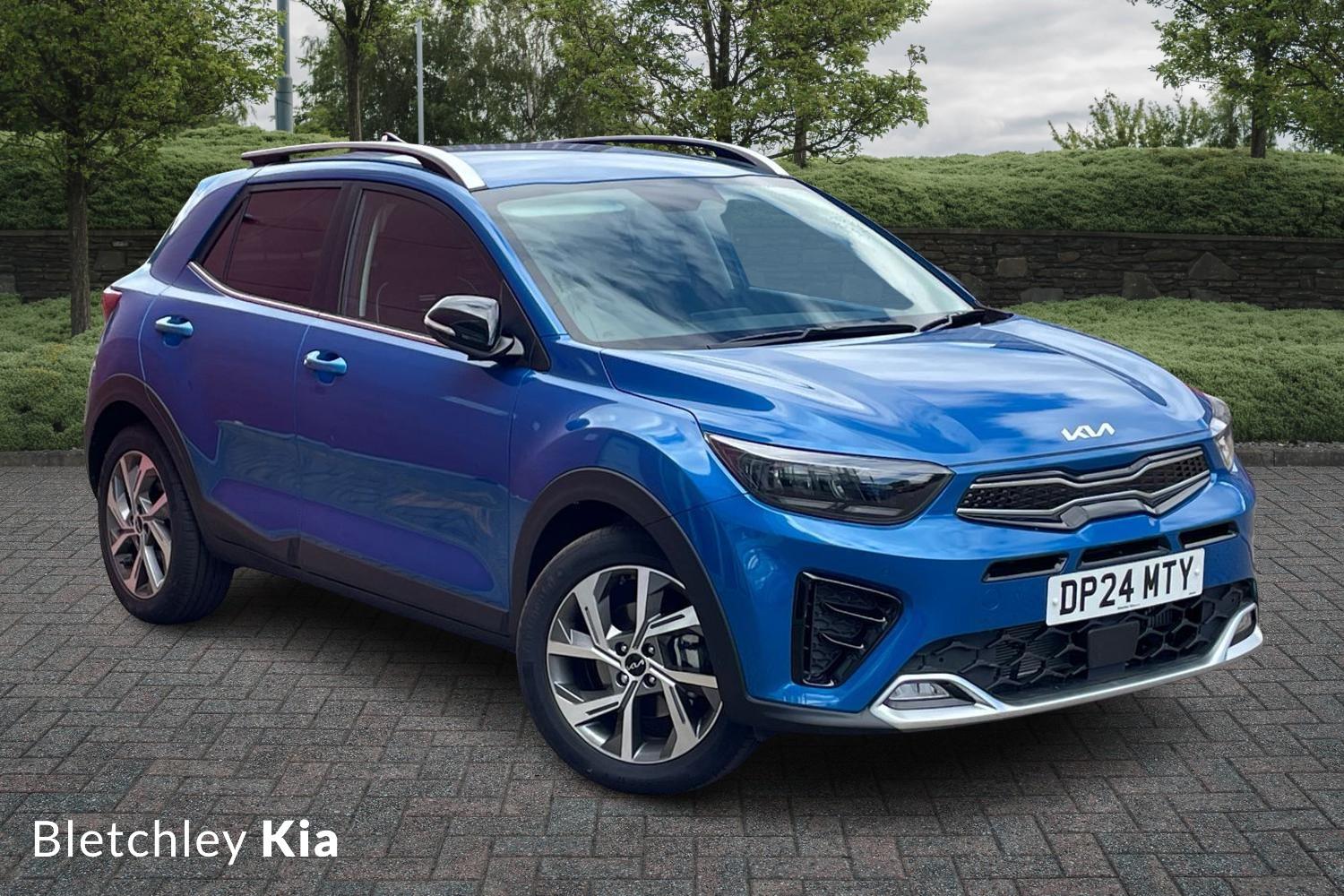 Main listing image - Kia Stonic