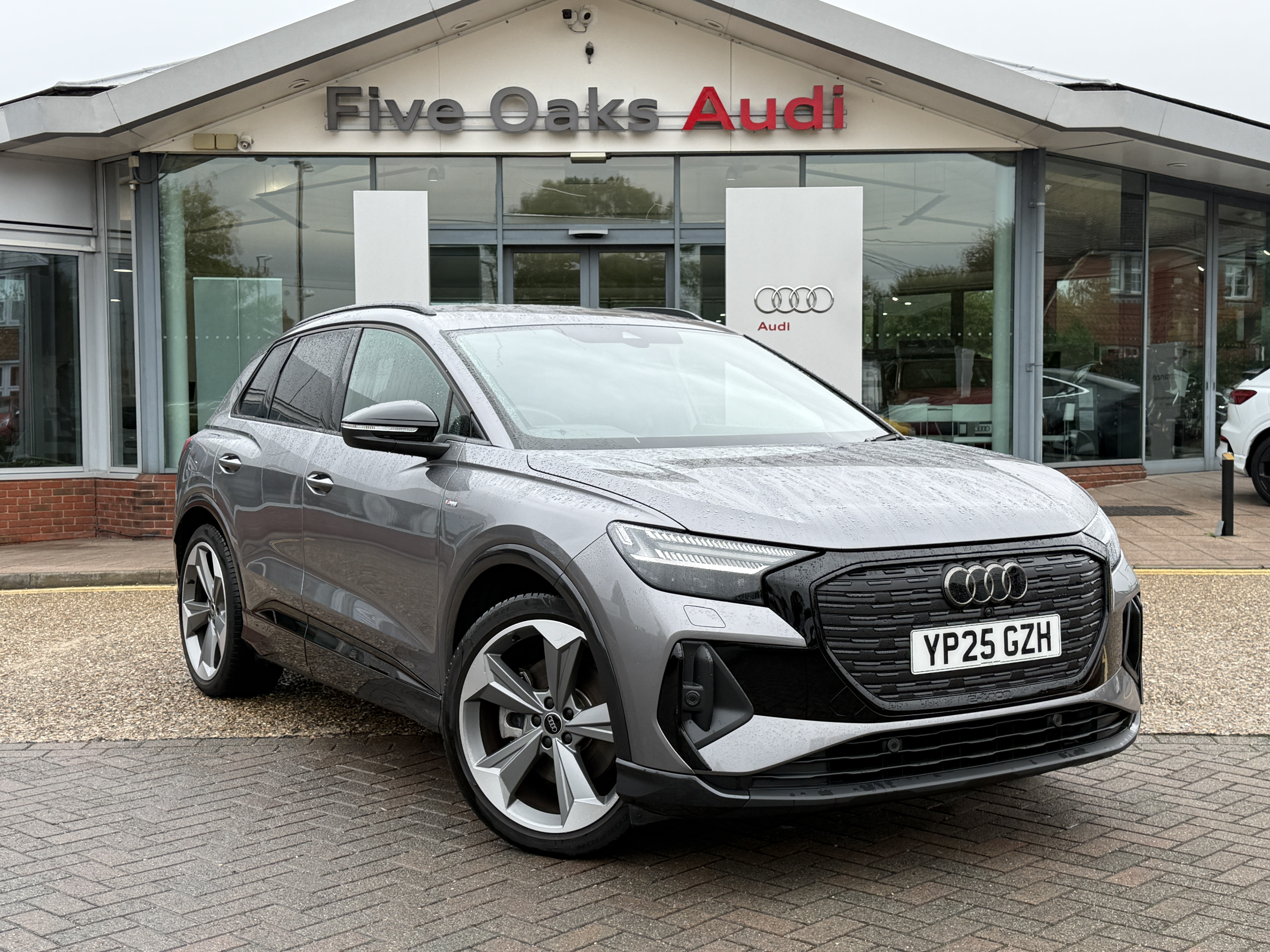 Main listing image - Audi Q4