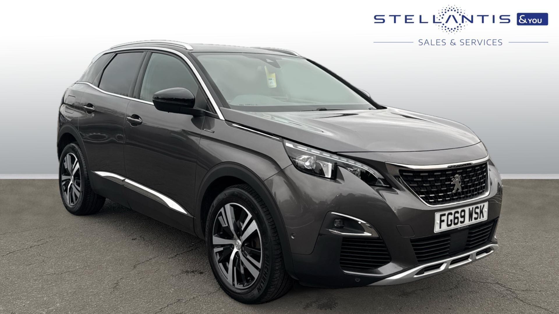 Main listing image - Peugeot 3008