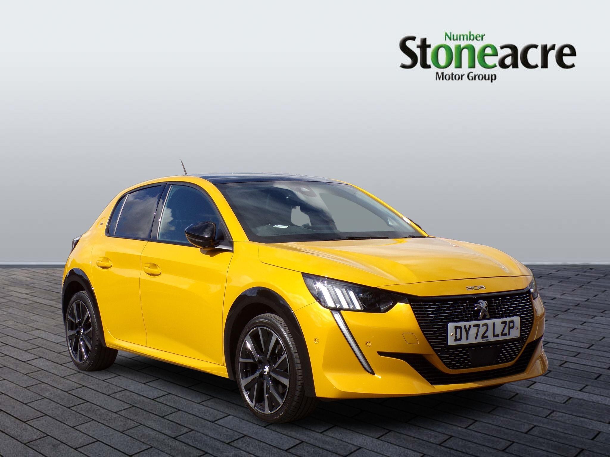 Main listing image - Peugeot 208