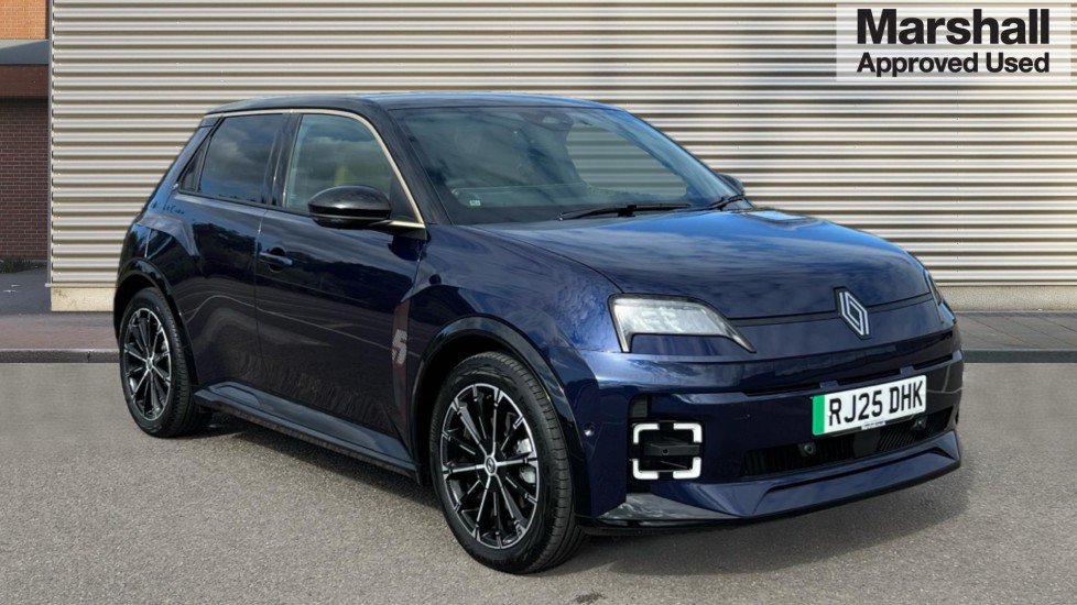 Main listing image - Renault 5