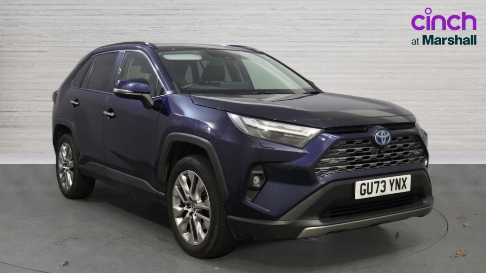 Main listing image - Toyota RAV4