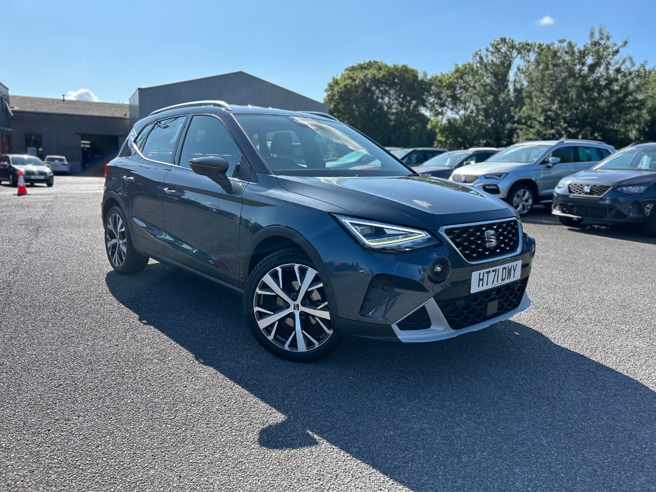 Main listing image - SEAT Arona