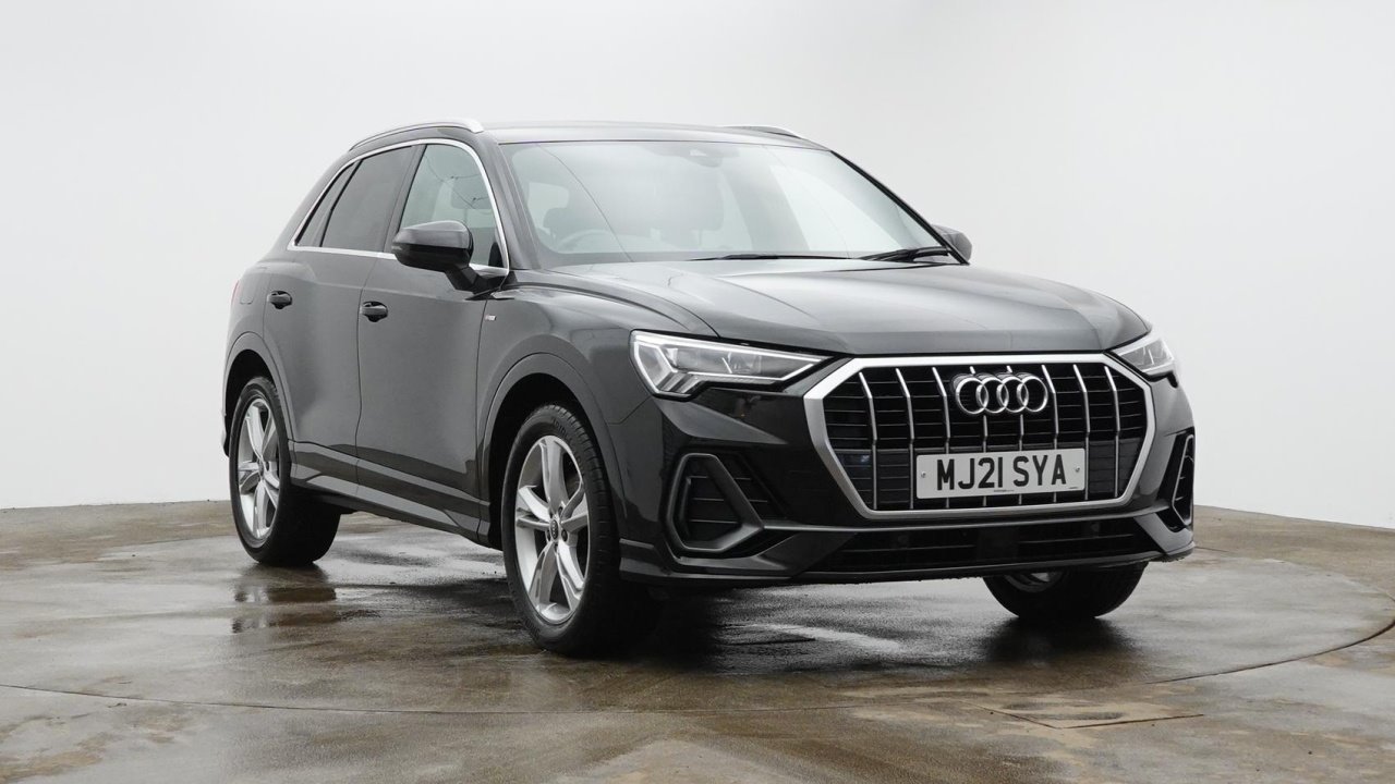 Main listing image - Audi Q3