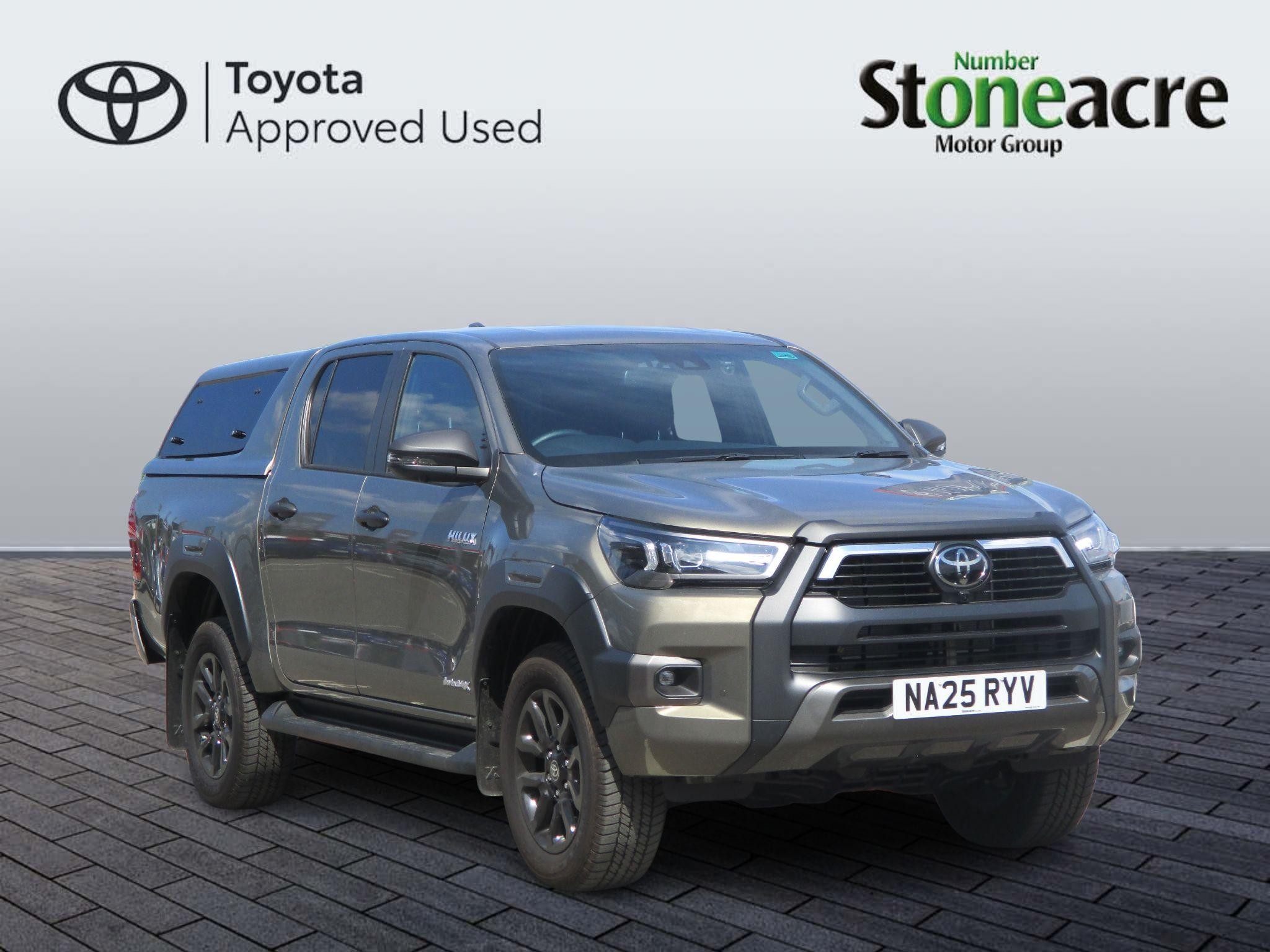 Main listing image - Toyota Hilux