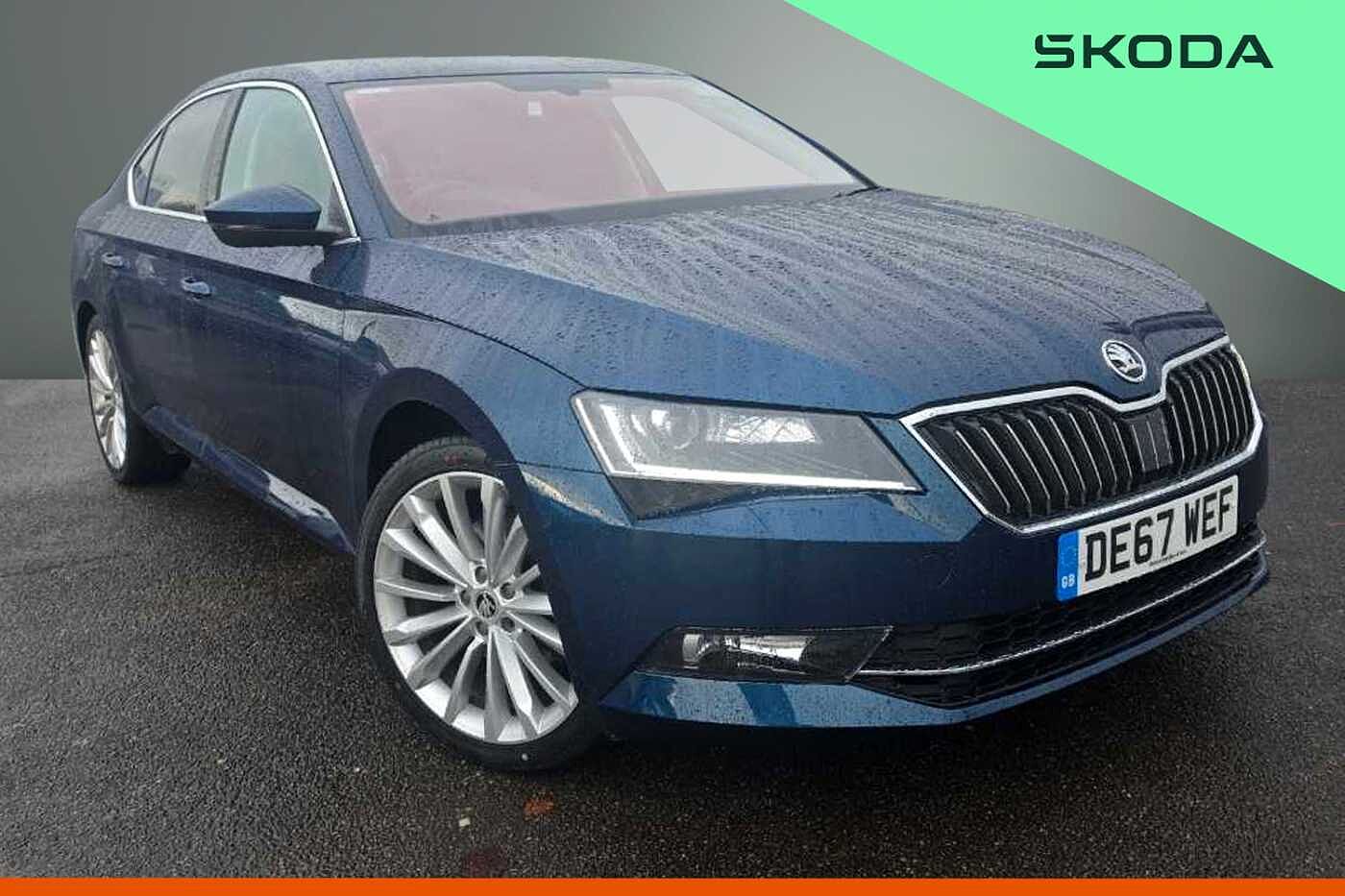 Main listing image - Skoda Superb