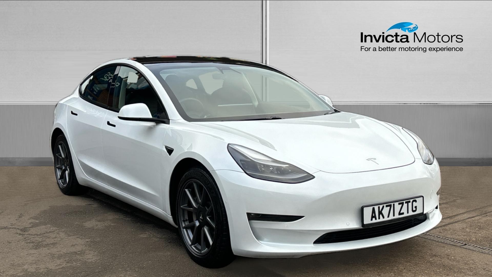 Main listing image - Tesla Model 3