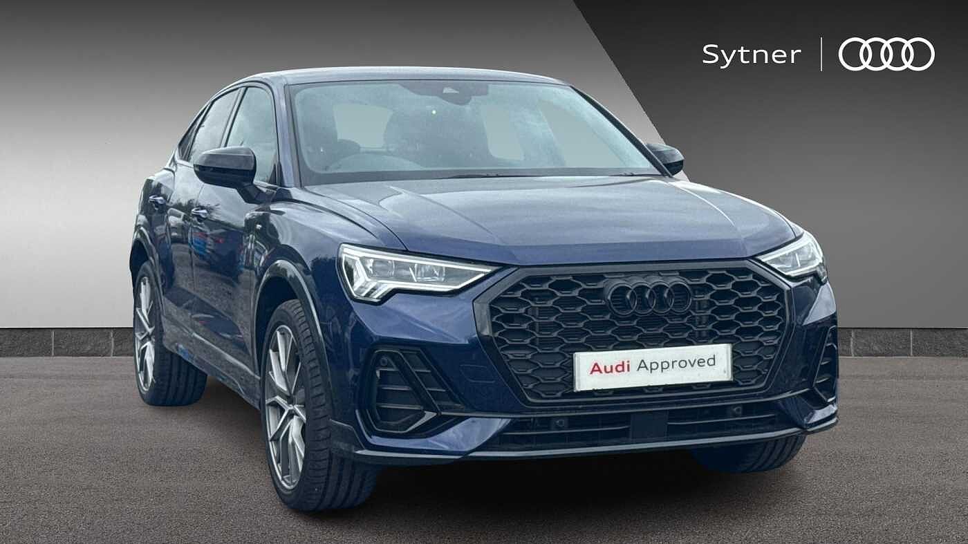 Main listing image - Audi Q3
