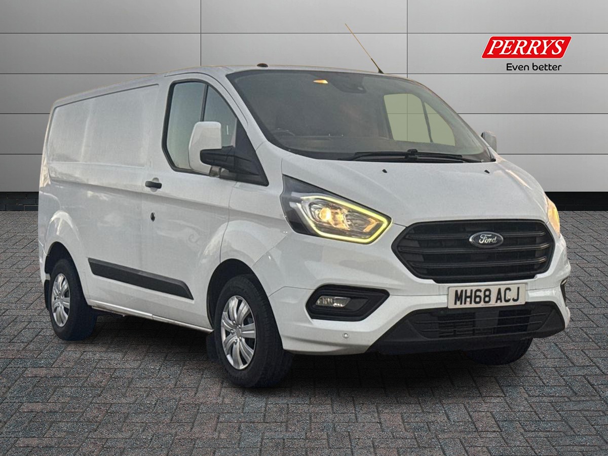 Main listing image - Ford Transit Custom