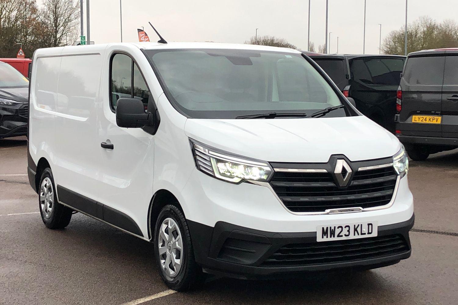 Main listing image - Renault Trafic