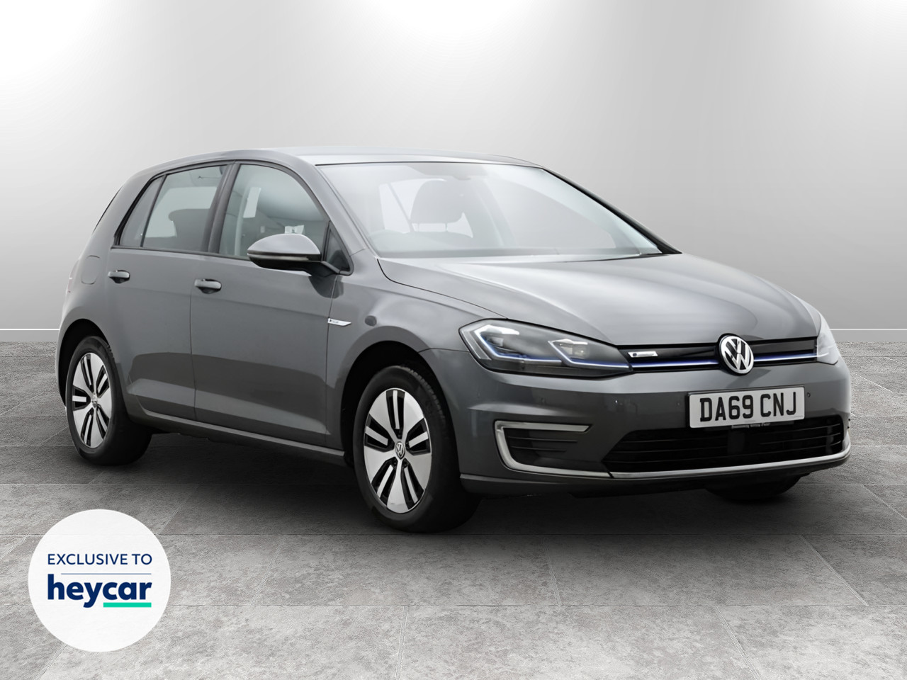 Main listing image - Volkswagen e-Golf