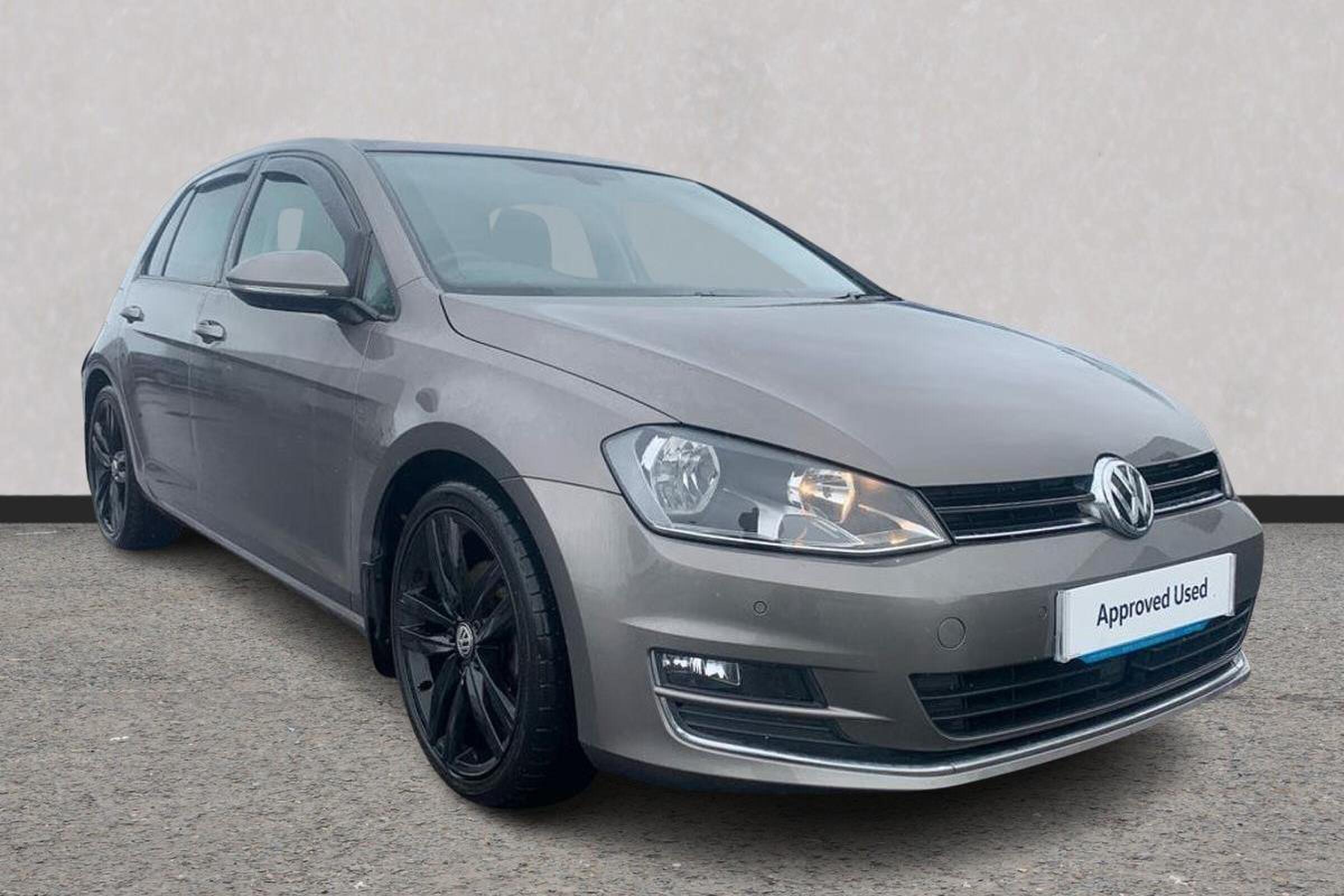 Main listing image - Volkswagen Golf