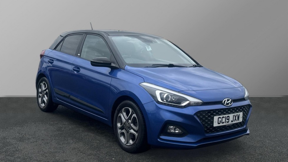 Main listing image - Hyundai i20