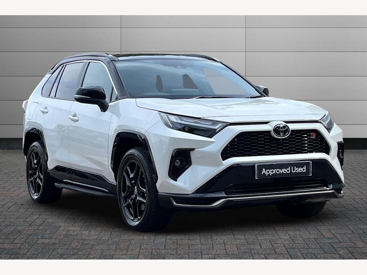 Main listing image - Toyota RAV4