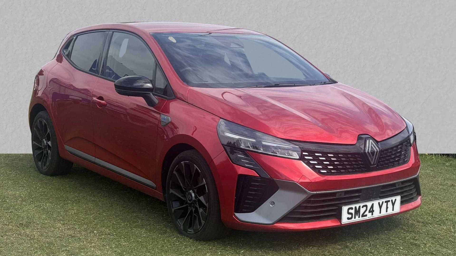 Main listing image - Renault Clio