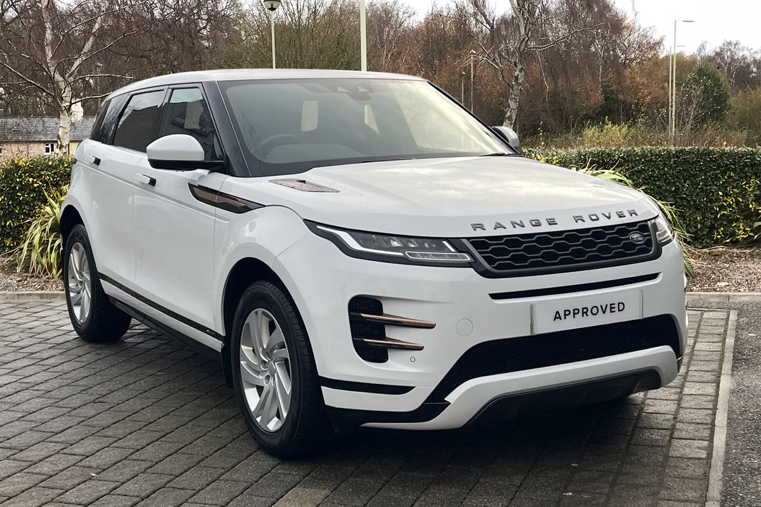 Main listing image - Land Rover Range Rover Evoque