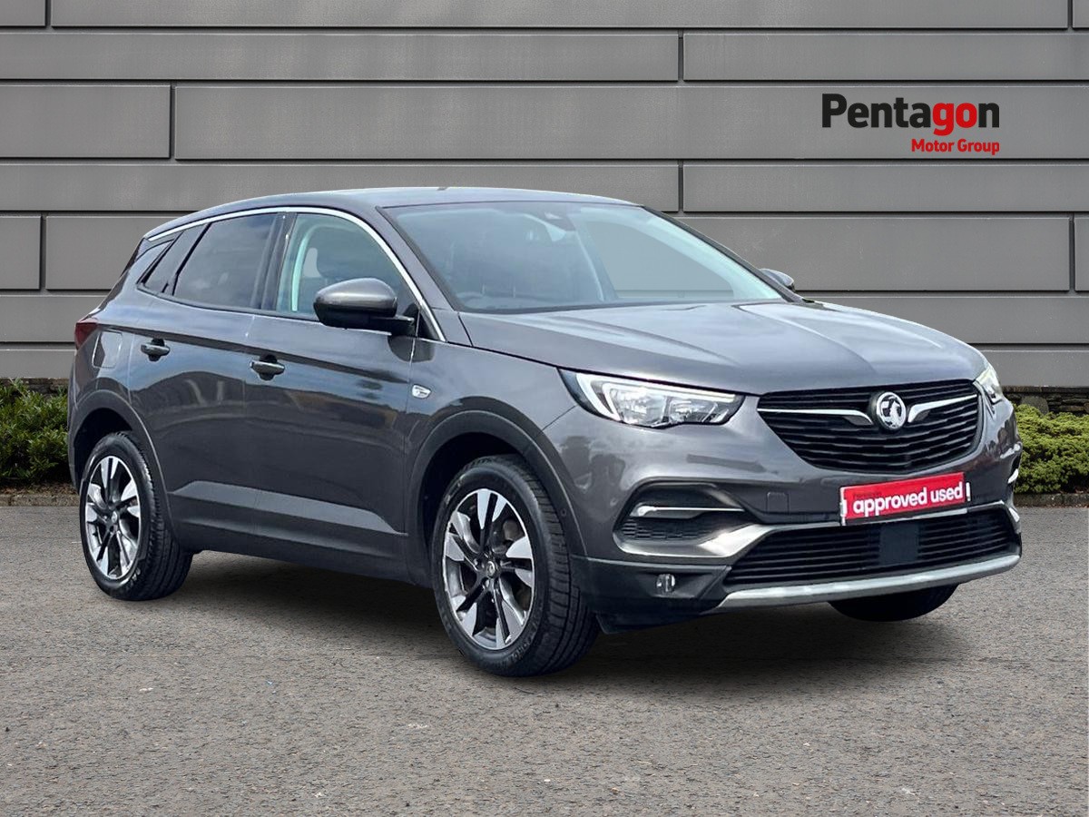 Main listing image - Vauxhall Grandland X