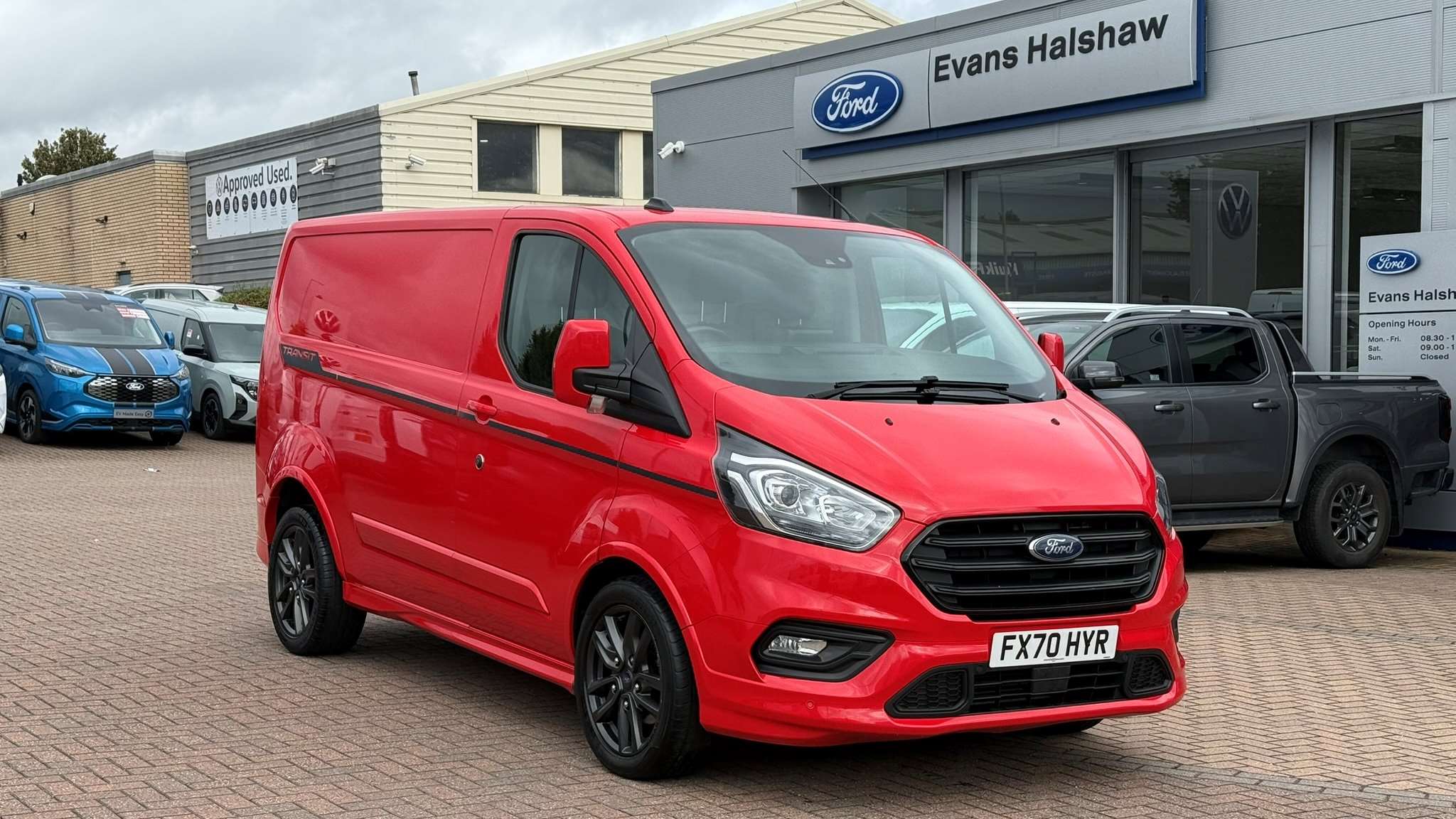 Main listing image - Ford Transit Custom