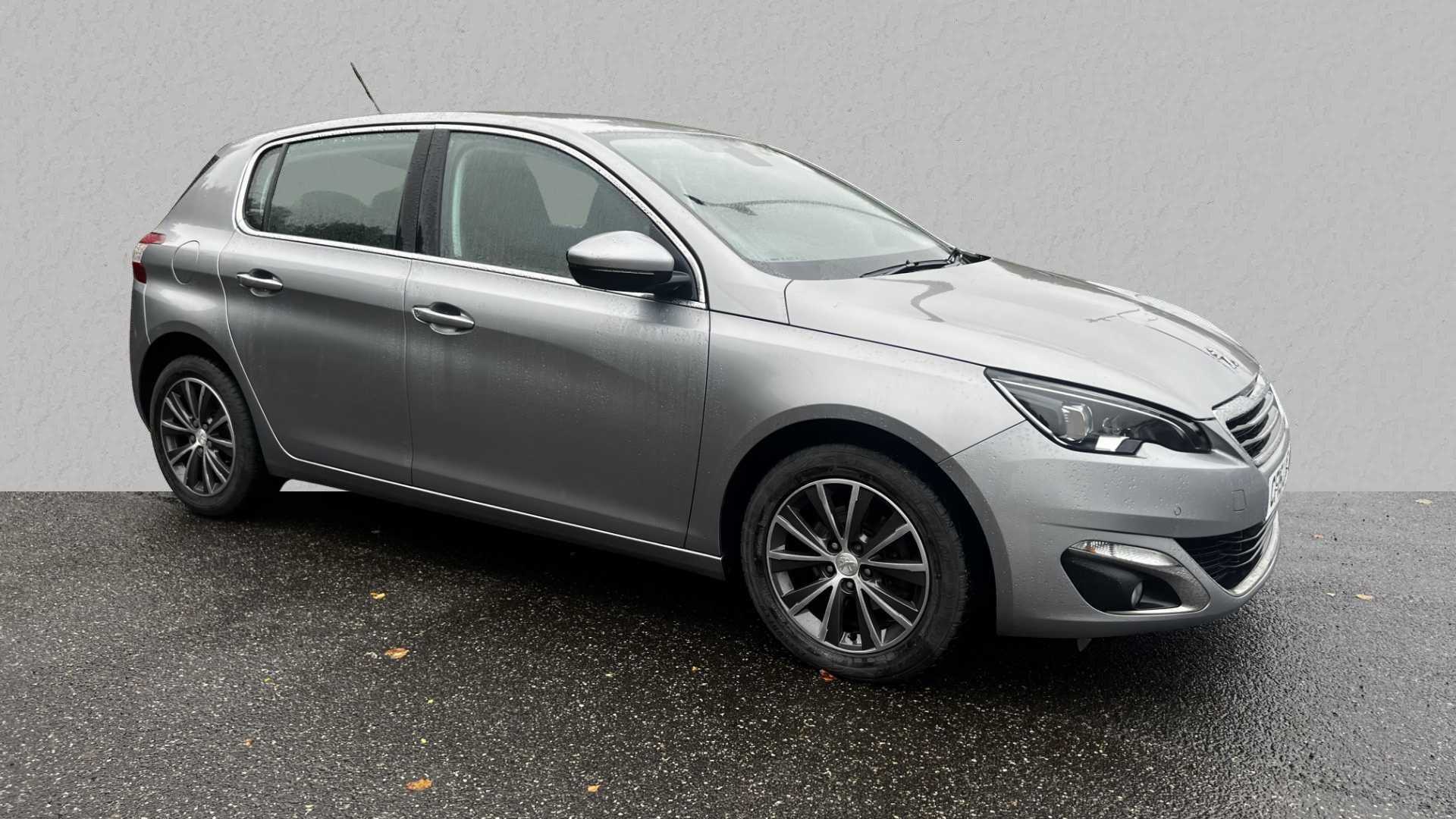 Main listing image - Peugeot 308