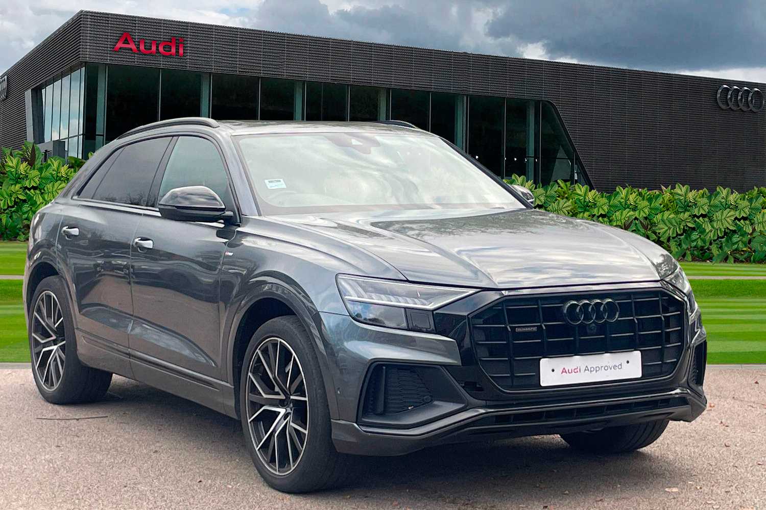 Main listing image - Audi Q8