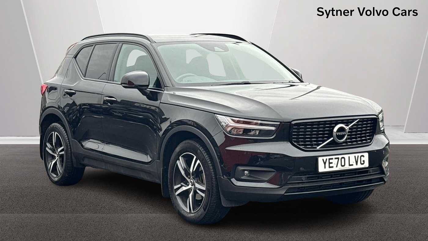 Main listing image - Volvo XC40