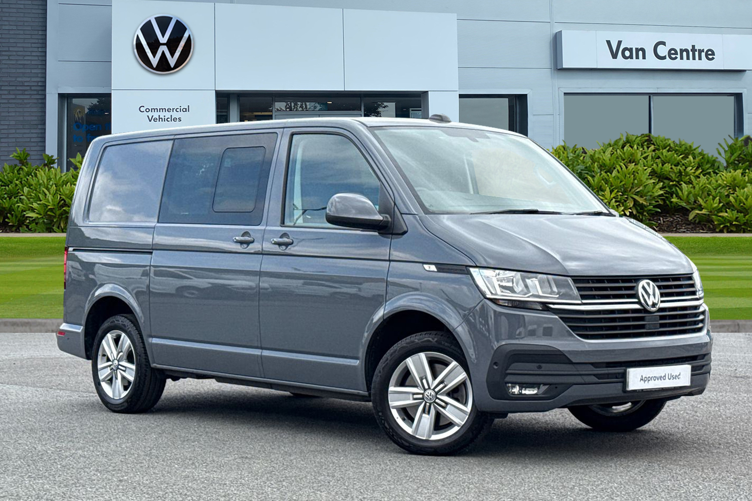 Main listing image - Volkswagen Transporter
