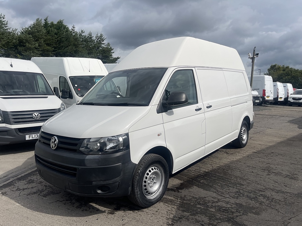 Main listing image - Volkswagen Transporter