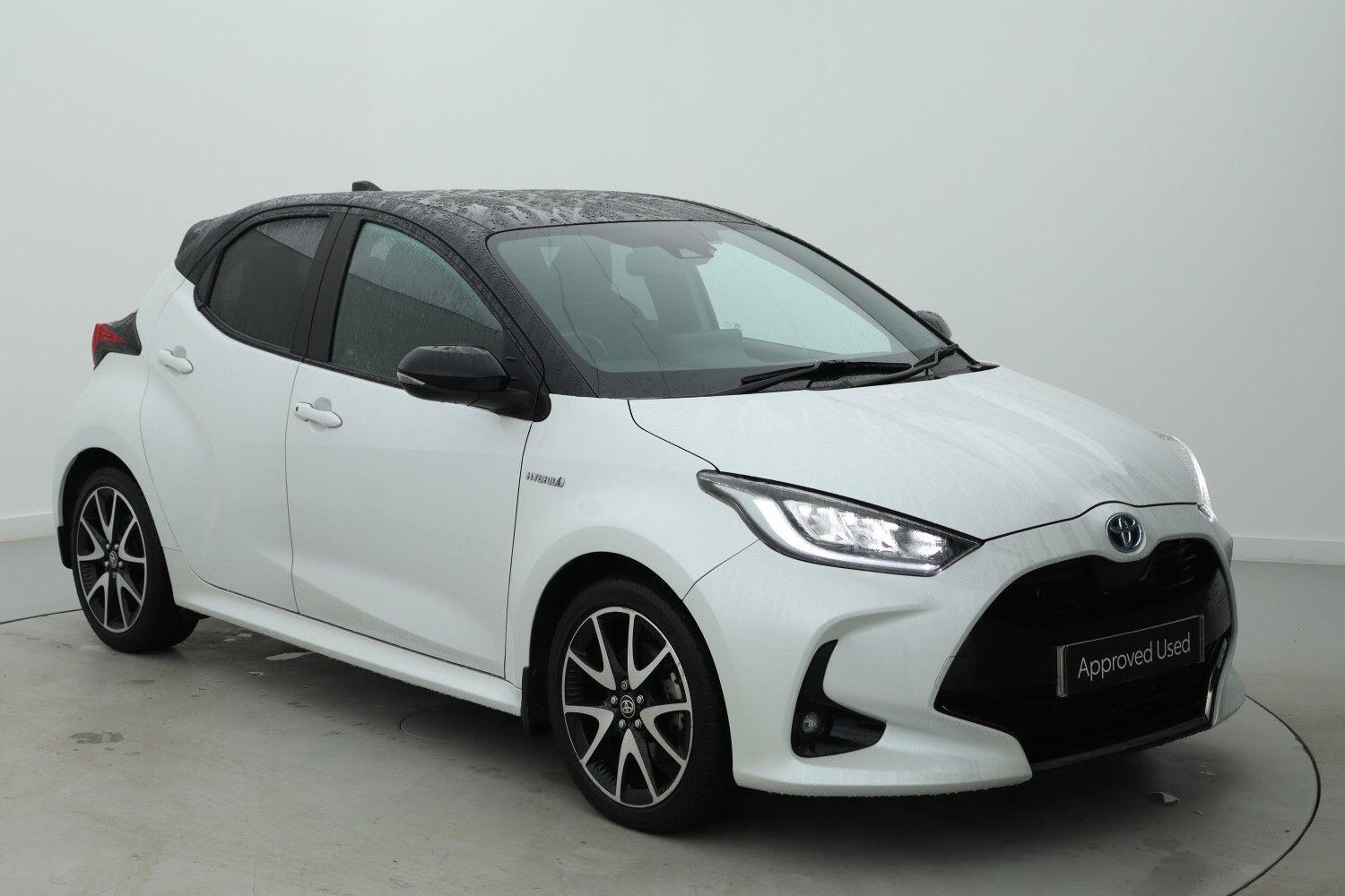 Main listing image - Toyota Yaris