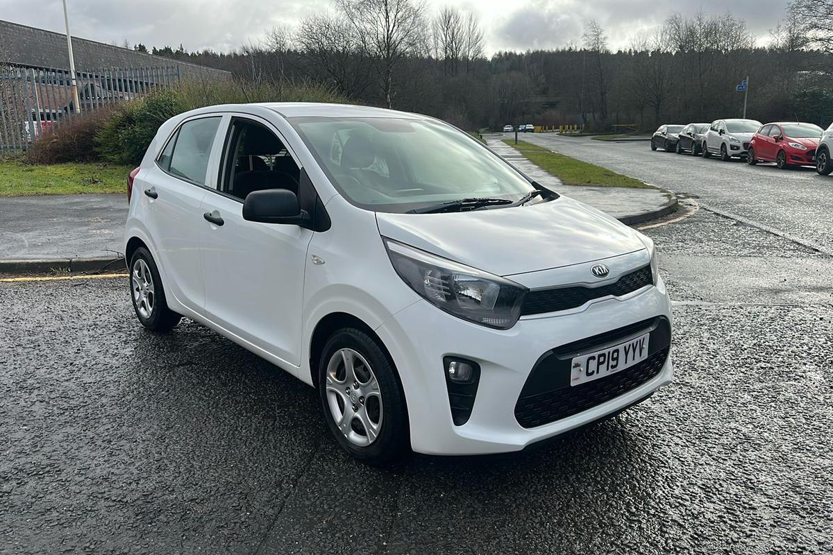 Main listing image - Kia Picanto