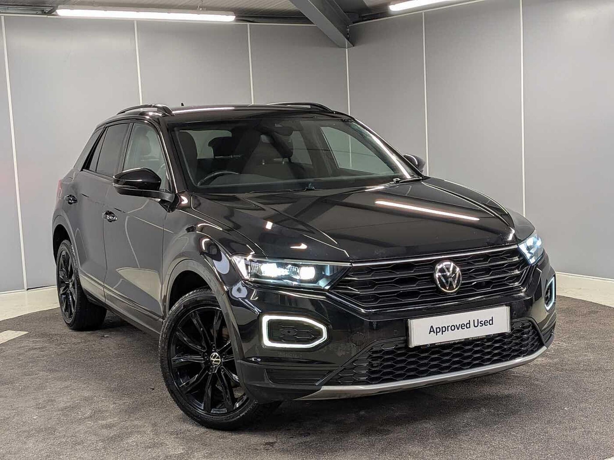 Main listing image - Volkswagen T-Roc