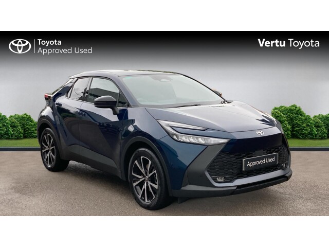 Main listing image - Toyota C-HR
