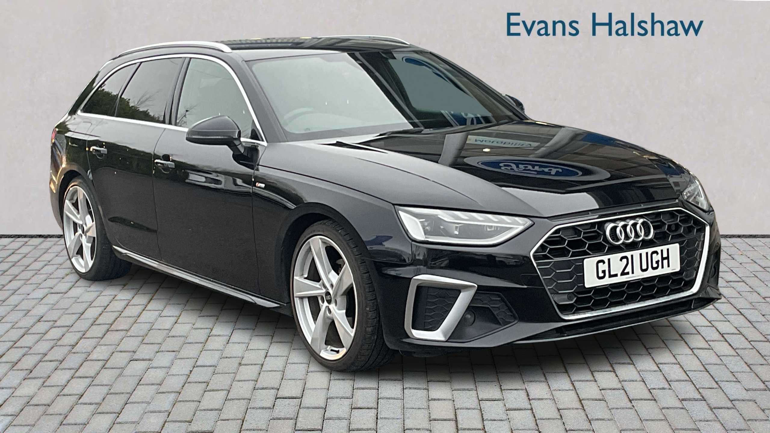 Main listing image - Audi A4 Avant