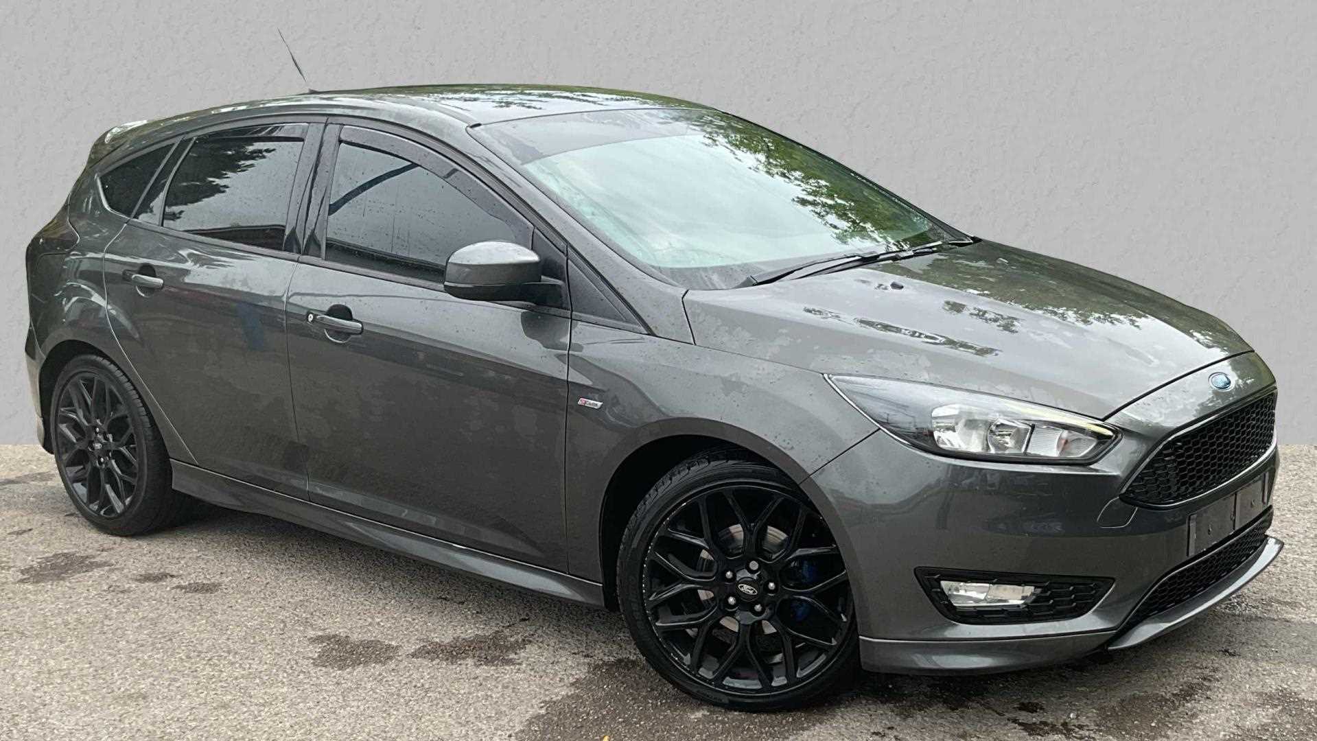 Main listing image - Ford Focus