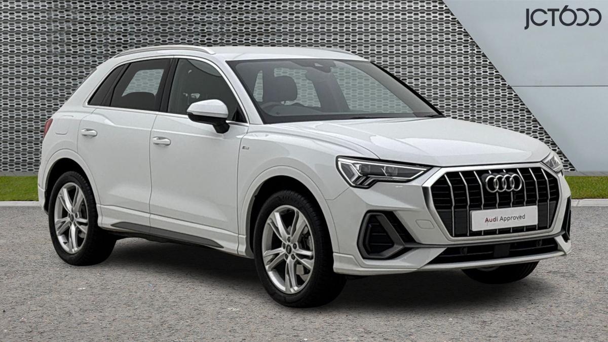 Main listing image - Audi Q3