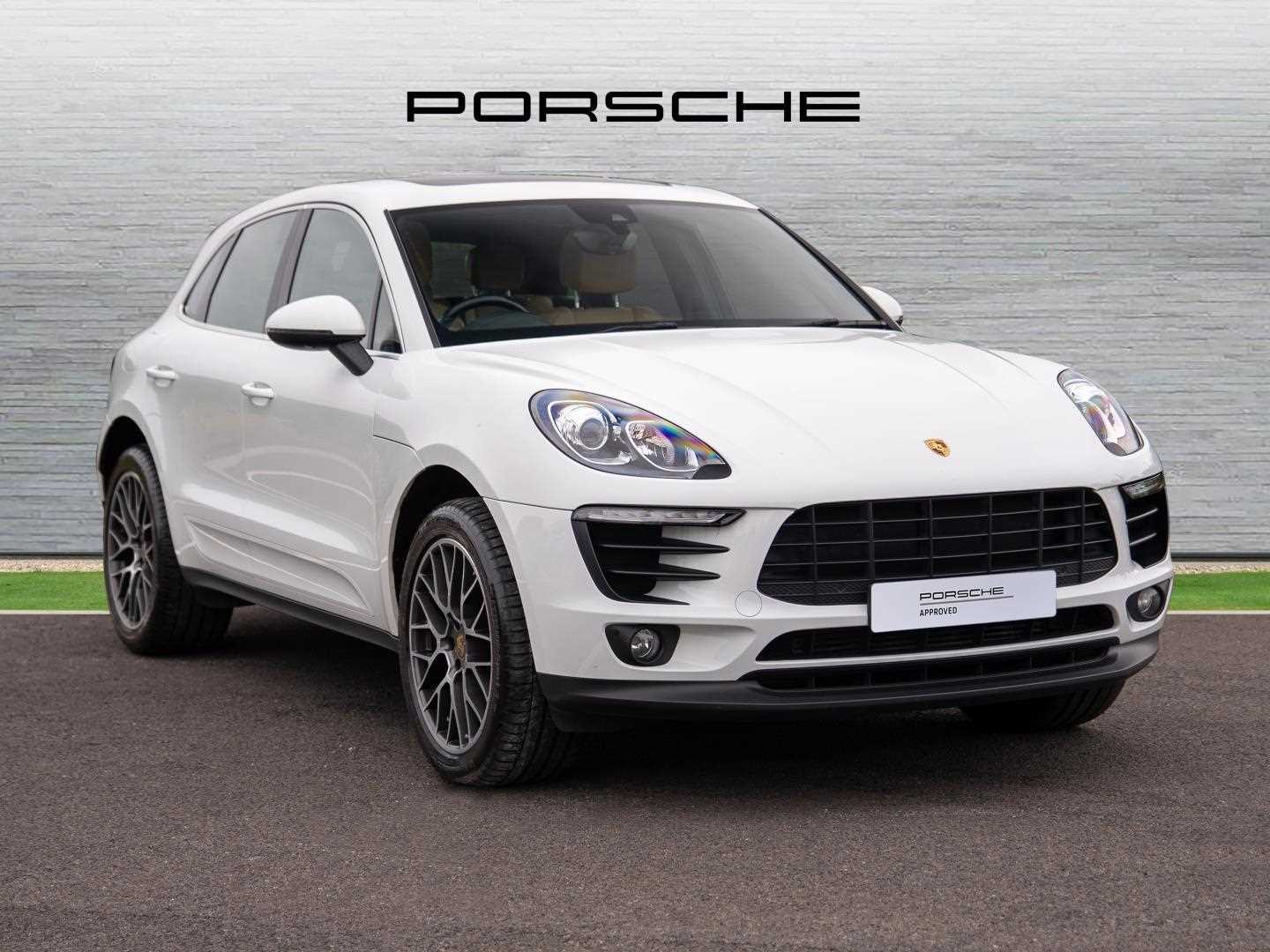 Main listing image - Porsche Macan