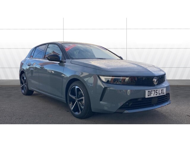 Main listing image - Vauxhall Astra