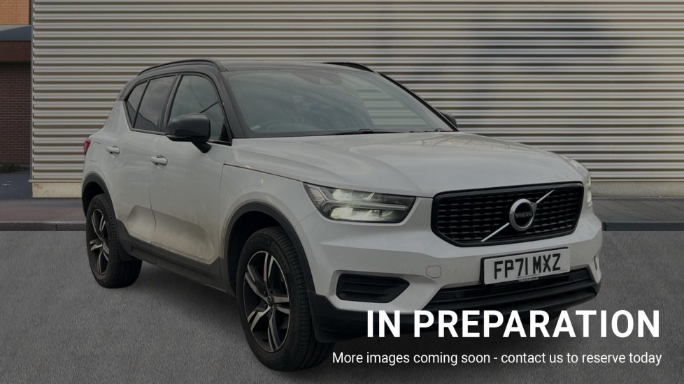 Main listing image - Volvo XC40