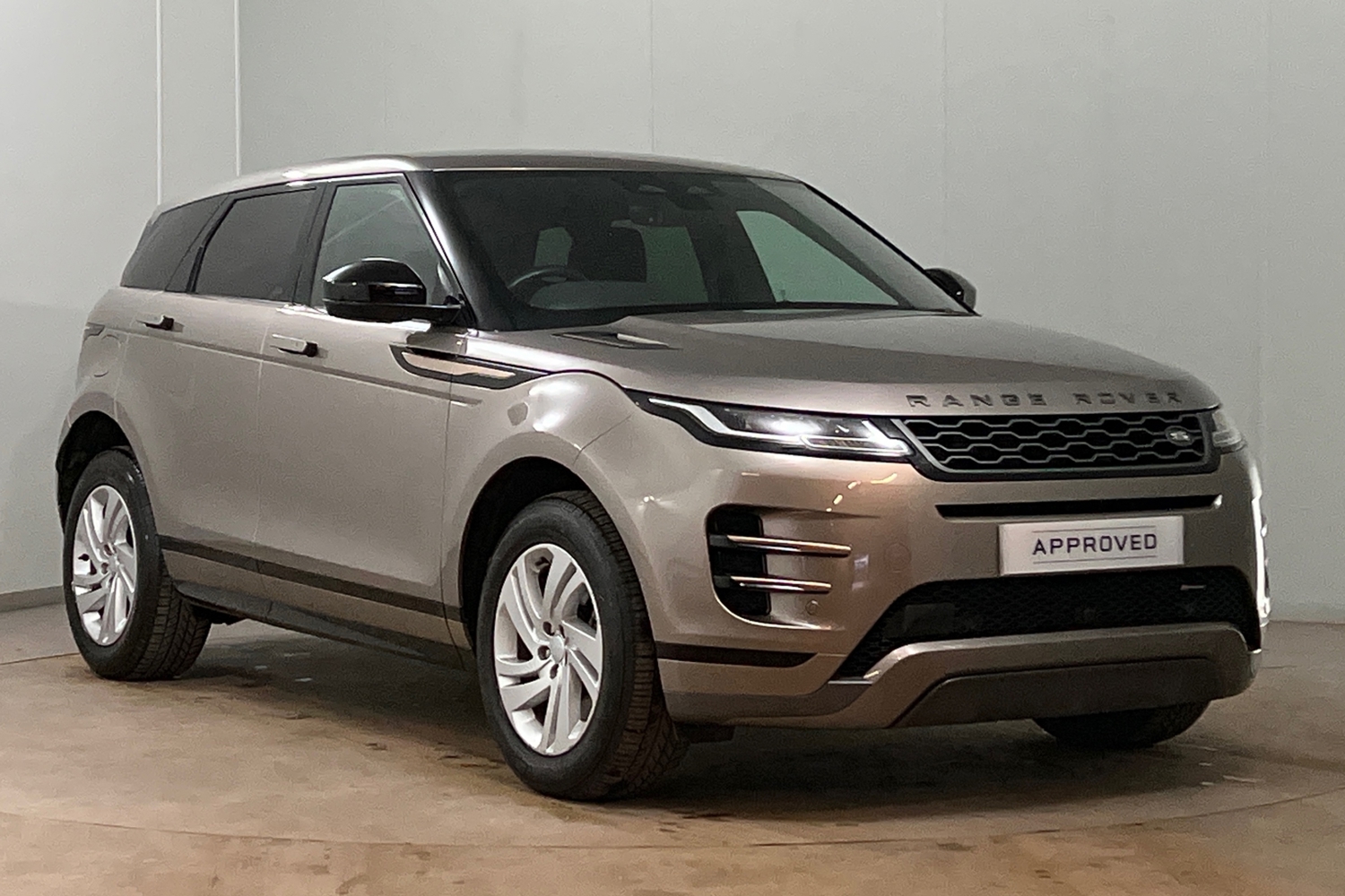 Main listing image - Land Rover Range Rover Evoque