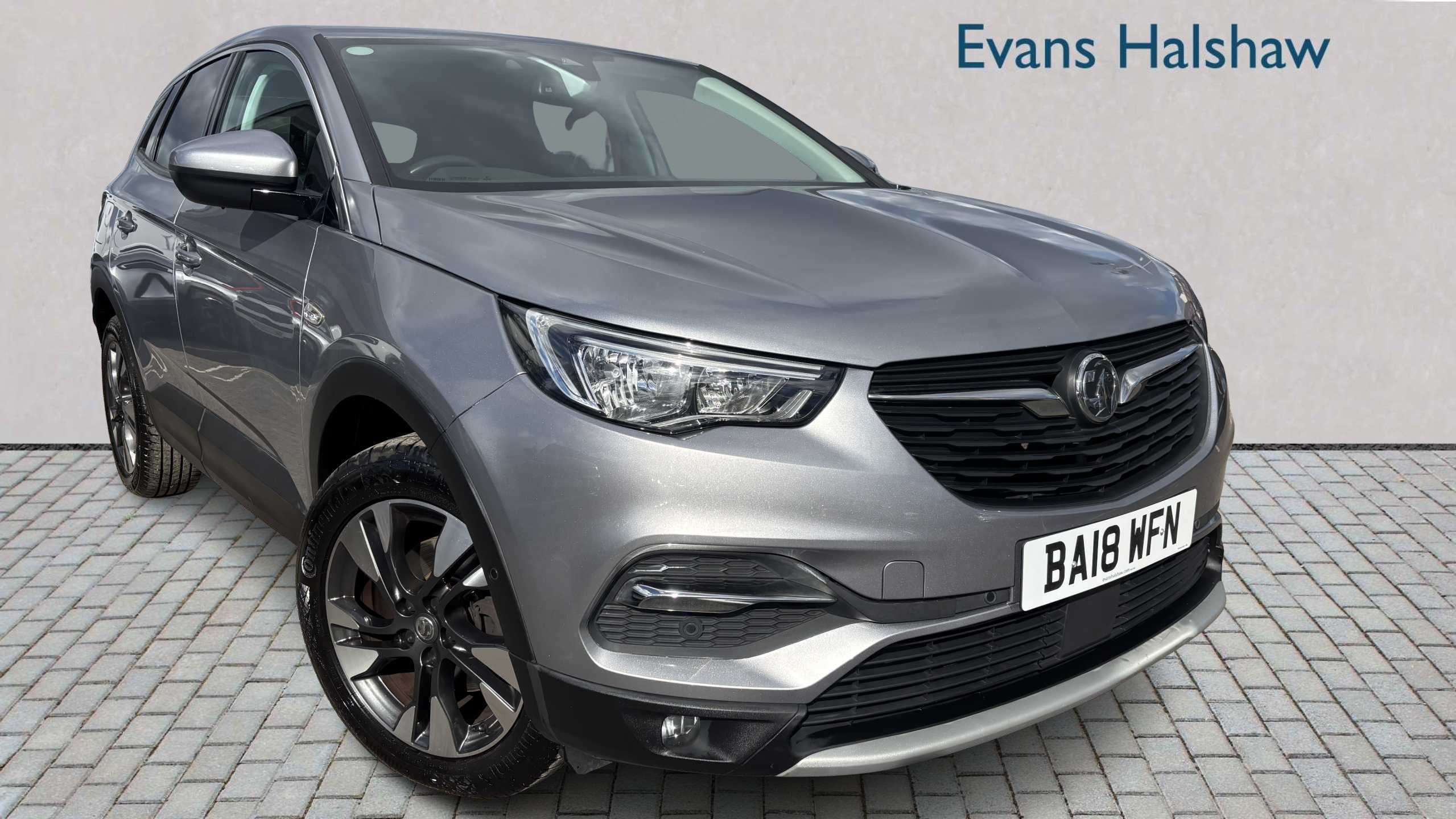 Main listing image - Vauxhall Grandland X