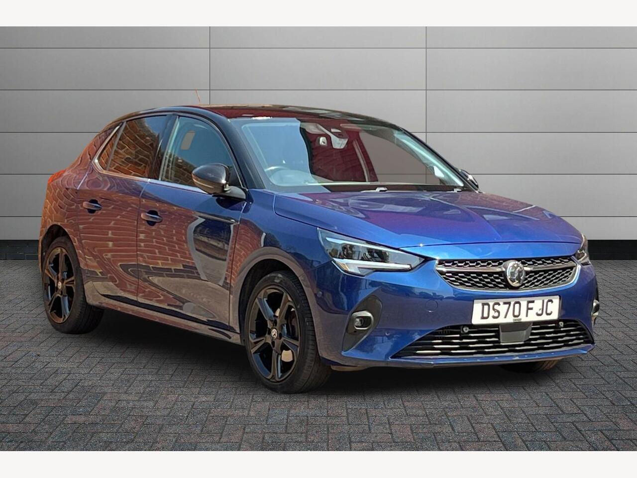 Main listing image - Vauxhall Corsa