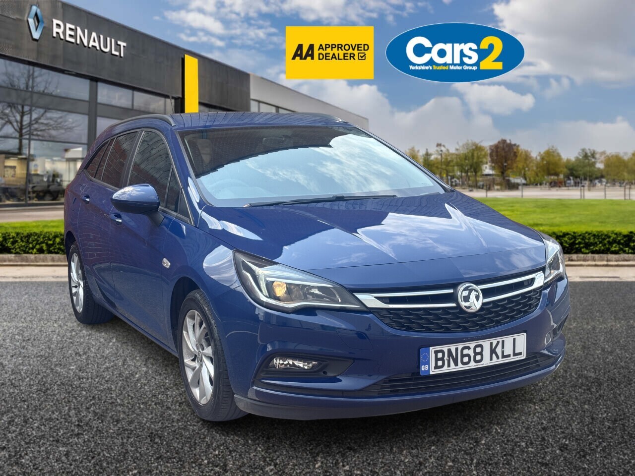 Main listing image - Vauxhall Astra Sports Tourer