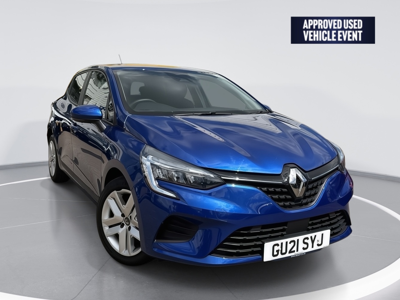 Main listing image - Renault Clio