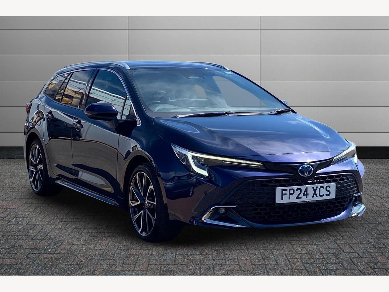 Main listing image - Toyota Corolla Touring Sport