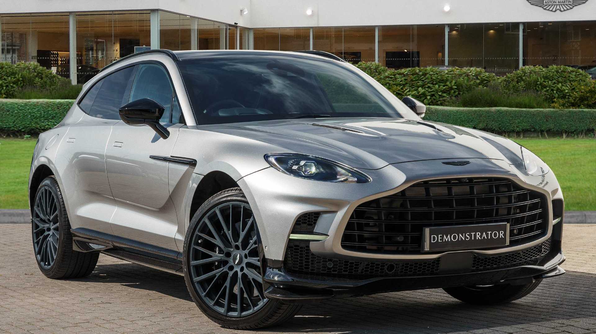 Main listing image - Aston Martin DBX