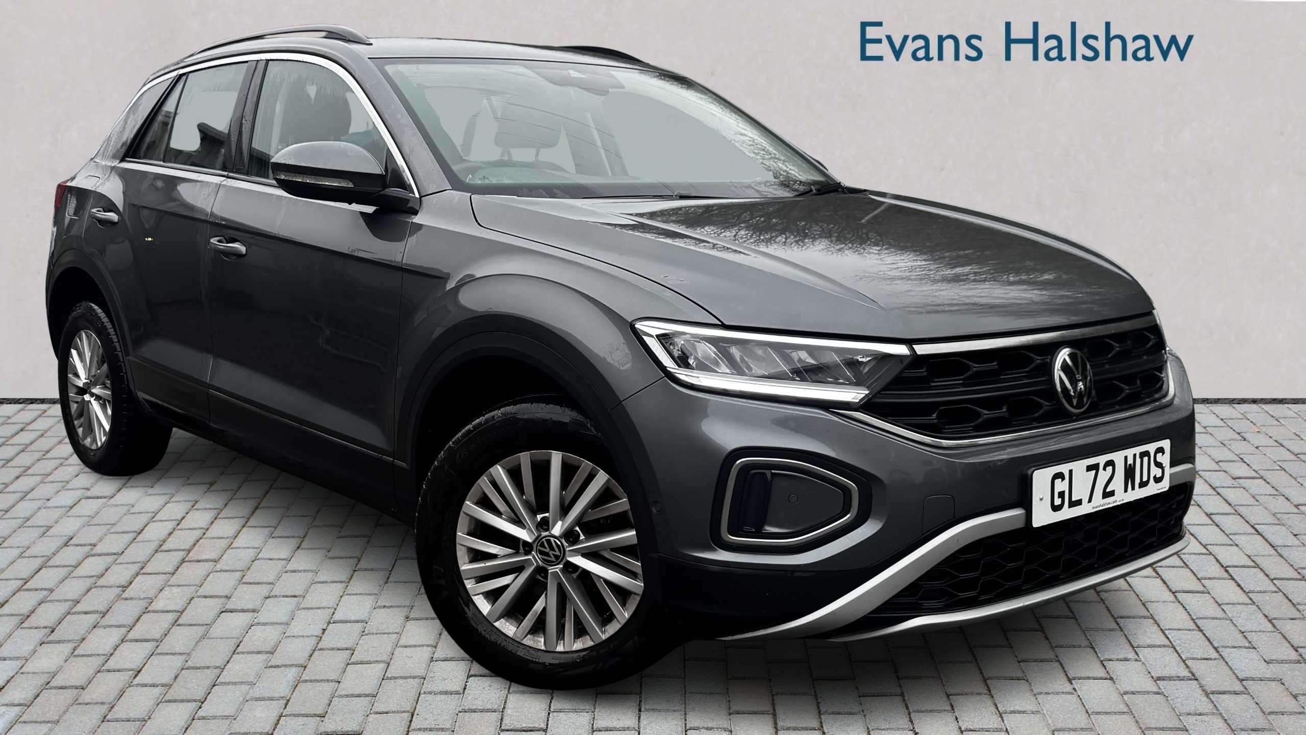 Main listing image - Volkswagen T-Roc