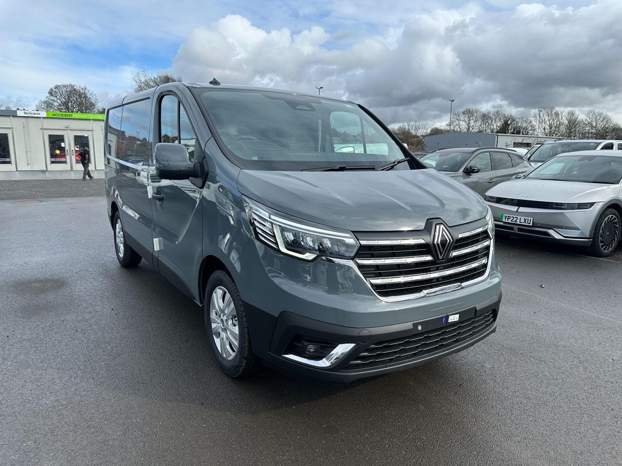 Main listing image - Renault Trafic
