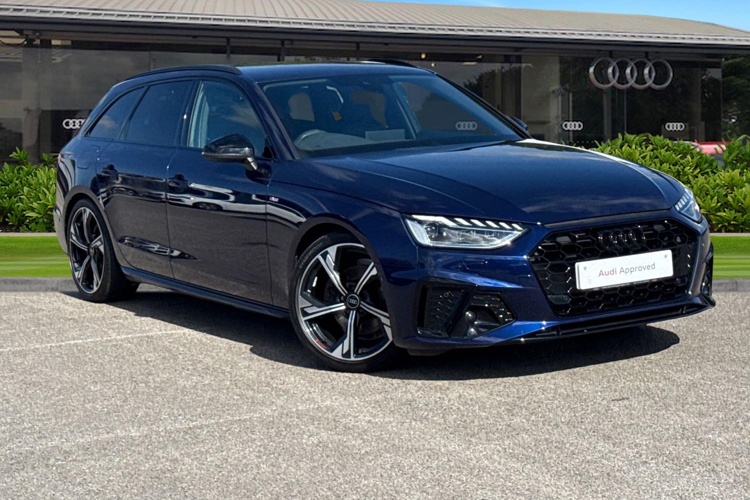 Main listing image - Audi A4